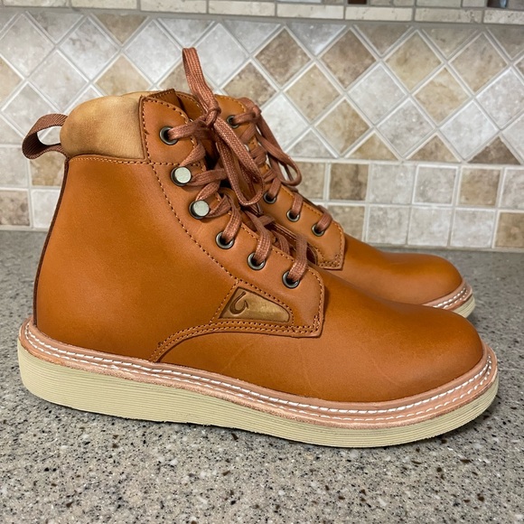 Olukai NWOT Men’s KilaKila Coconut Husk Brown Leather Work Boot Size 7 - Picture 3 of 9